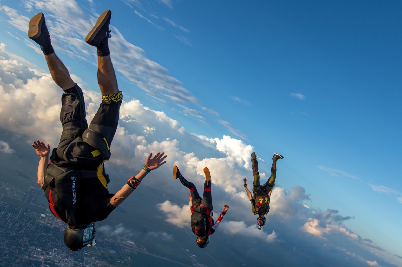 Wingman Skydive Mentoring Program | Chicagoland Skydiving Center